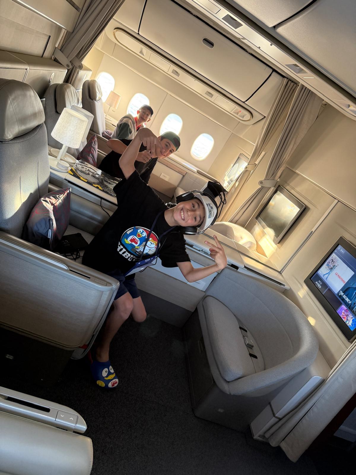 Nathane en avion